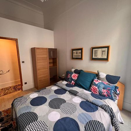 Luxury Apartment Champs-Elysees - Hala Paris Eksteriør bilde