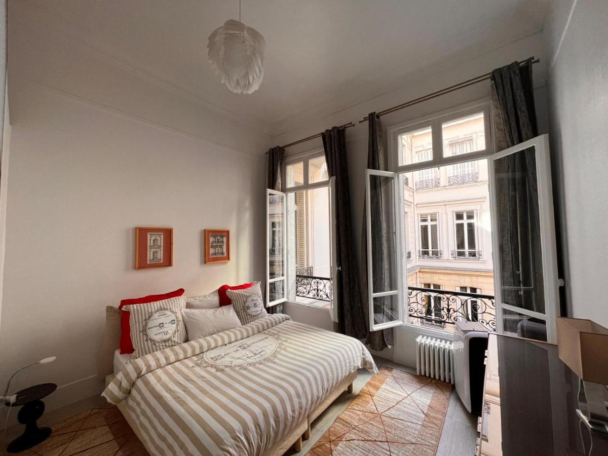 Luxury Apartment Champs-Elysees - Hala Paris Eksteriør bilde