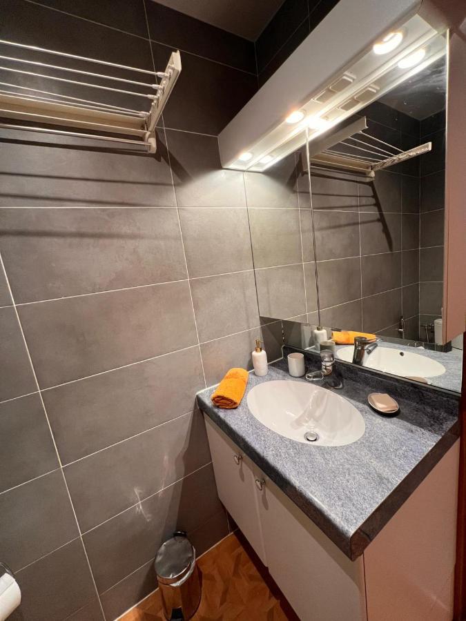 Luxury Apartment Champs-Elysees - Hala Paris Eksteriør bilde